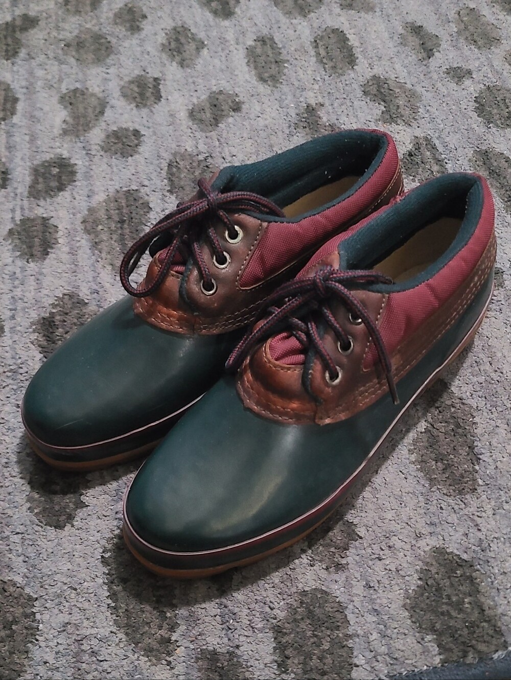 Coleman Duck Shoes sz 10